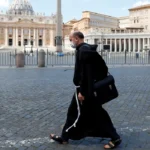 2020-04-30t142747z_1_lynxmpeg3t1hz_rtroptp_4_italy-ratings-fitch