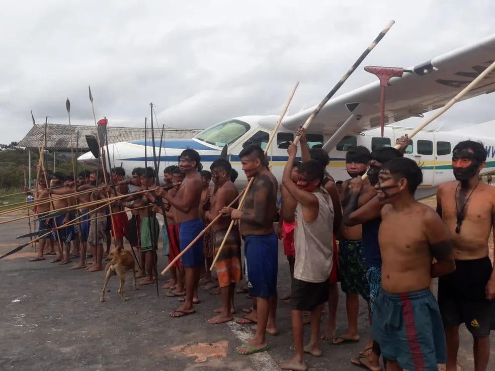Avião da Saude indigena