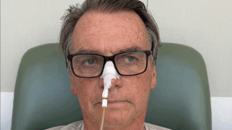 bolsonaro internado