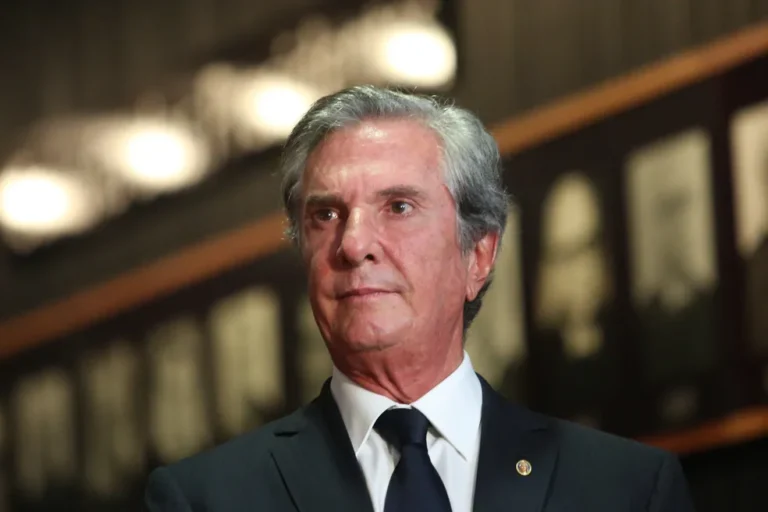 collor-preso-casa